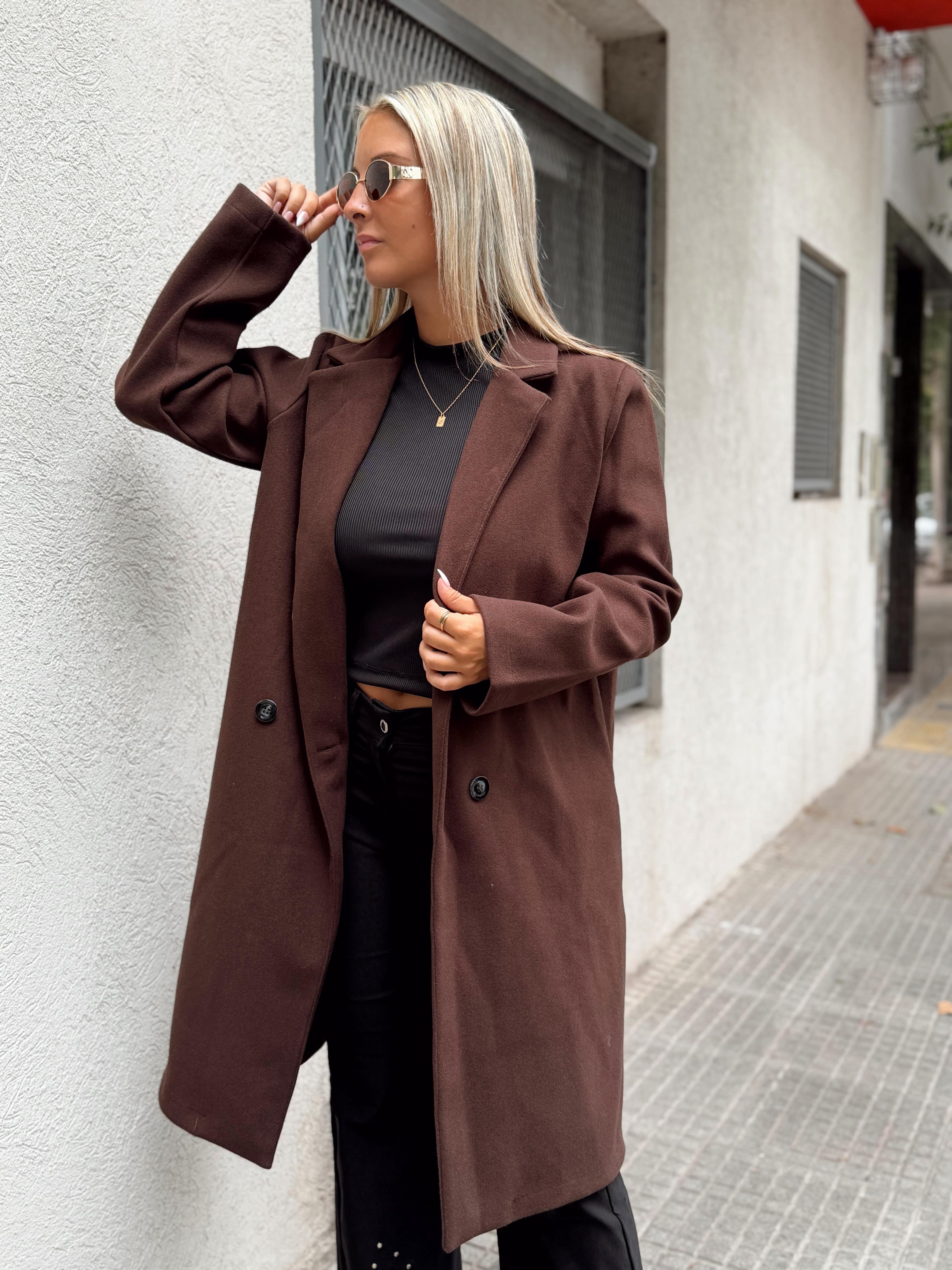Tapado de mujer en paño de punto